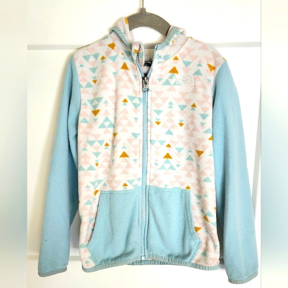 The North Face girls size 6 zip up fleece